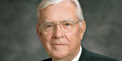 portrait of LDS leader M. Russell Ballard